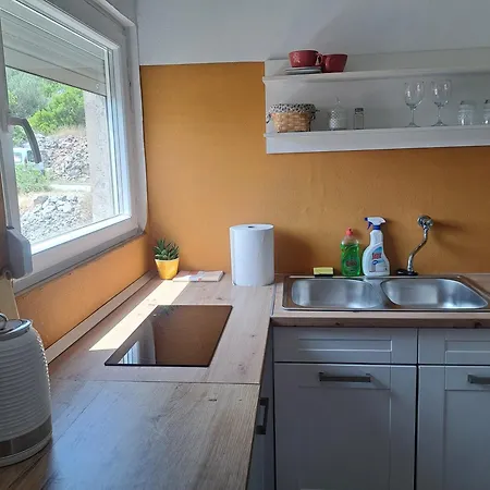 Mika * فيلا لوكا