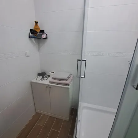 Mika Apartament *